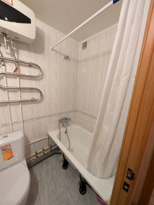 Продам однокомнатную (1-комн.) квартиру, Космонавтов пр-кт, 8к2, Ростов-на-Дону г