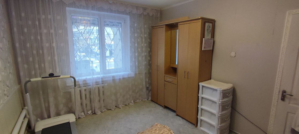 Продам многокомнатную квартиру, Балаклавская ул, 49, Симферополь г