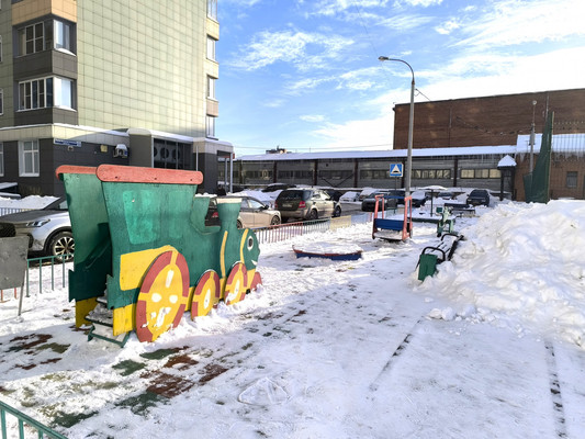 Продам двухкомнатную (2-комн.) квартиру, Электромонтажный проезд, 9, Подольск г