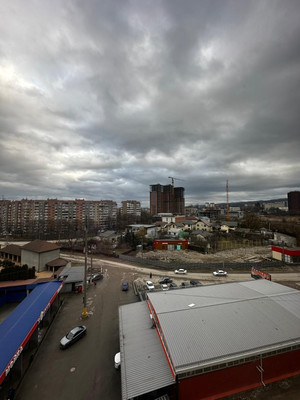 Продам двухкомнатную (2-комн.) квартиру, Атажукина ул, 155, Нальчик г