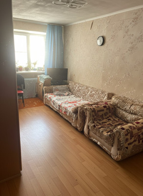 Продам трехкомнатную (3-комн.) квартиру, Шаляпина ул, 25, Казань г