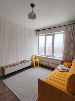 Продам однокомнатную (1-комн.) квартиру, Елецкая ул, 10к1, Москва г