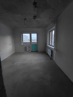 Продам двухкомнатную (2-комн.) квартиру, им. Петра Метальникова ул, 36, Краснодар г