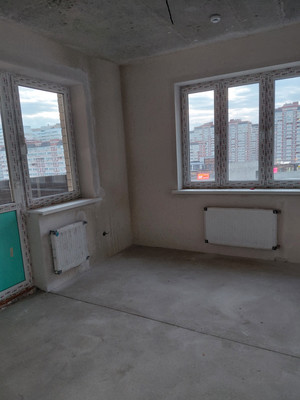 Продам двухкомнатную (2-комн.) квартиру, им. Петра Метальникова ул, 36, Краснодар г