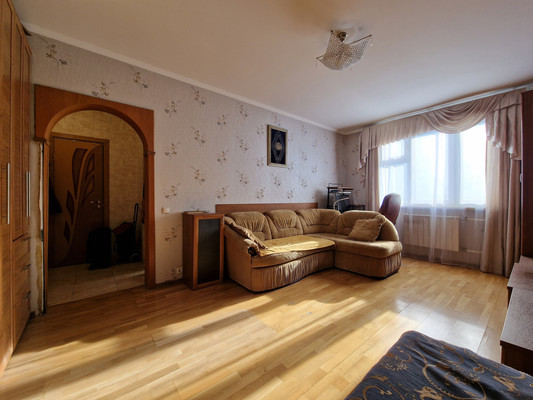 Продам однокомнатную (1-комн.) квартиру, Маломосковская ул, 21к4, Москва г