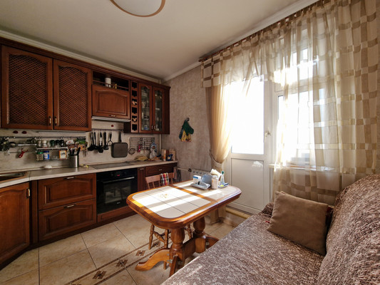 Продам однокомнатную (1-комн.) квартиру, Маломосковская ул, 21к4, Москва г