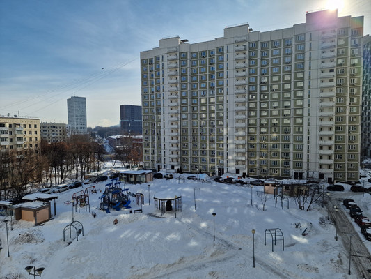 Продам однокомнатную (1-комн.) квартиру, Маломосковская ул, 21к4, Москва г