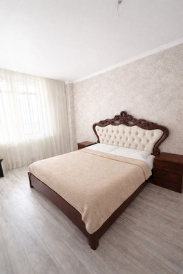 Продам трехкомнатную (3-комн.) квартиру, Петра Ломако ул, 8, Красноярск г