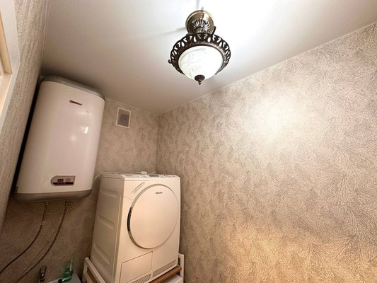 Продам трехкомнатную (3-комн.) квартиру, Петра Ломако ул, 8, Красноярск г