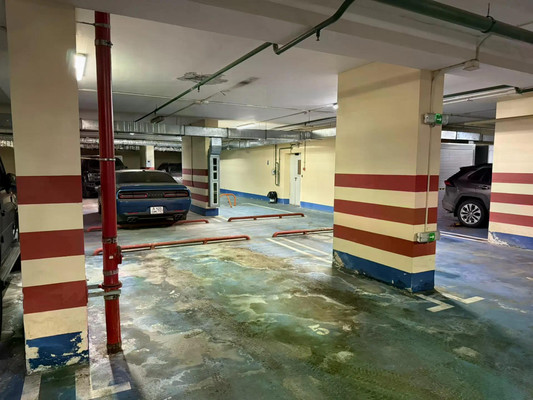 Продам машиноместо 22 м2, Академика Королева ул, 10, Москва г