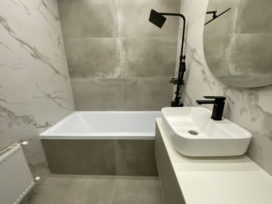 Продам трехкомнатную (3-комн.) квартиру, Маршала Жукова пр-кт, 18, Ростов-на-Дону г