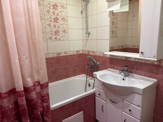 Продам однокомнатную (1-комн.) квартиру, Стачки пр-кт, 219, Ростов-на-Дону г