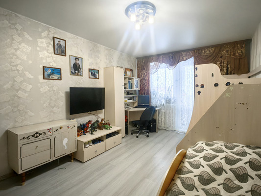 Продам двухкомнатную (2-комн.) квартиру, Насоновская ул, 2, Бунятино д