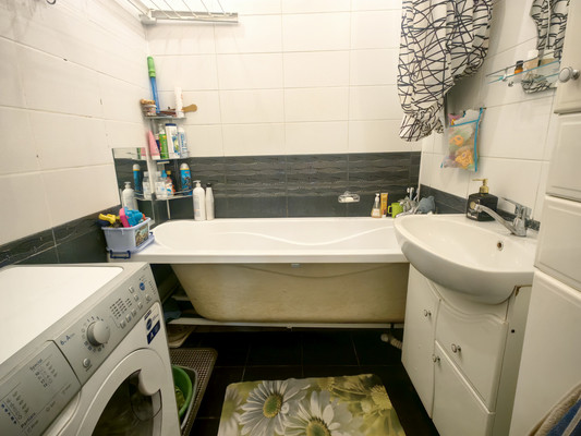 Продам двухкомнатную (2-комн.) квартиру, Насоновская ул, 2, Бунятино д