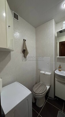 Продам однокомнатную (1-комн.) квартиру, Рублёвское ш, 30к2, Москва г