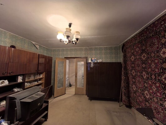 Продам двухкомнатную (2-комн.) квартиру, Беловежская ул, 39к3, Москва г