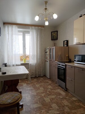 Продам однокомнатную (1-комн.) квартиру, Полбина ул, 40, Москва г