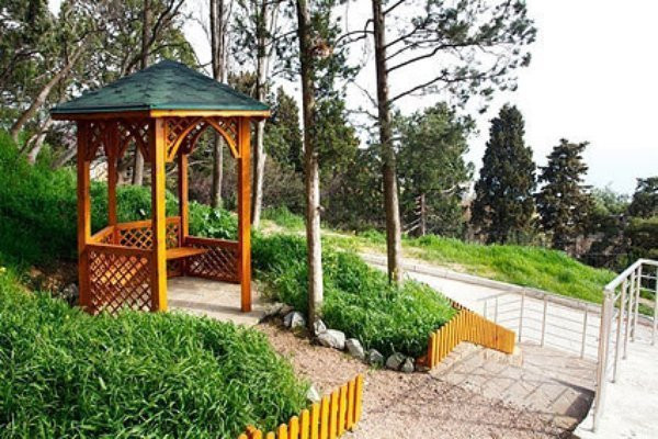 Продам двухкомнатную (2-комн.) квартиру, Севастопольское ш, 52П, Гаспра пгт