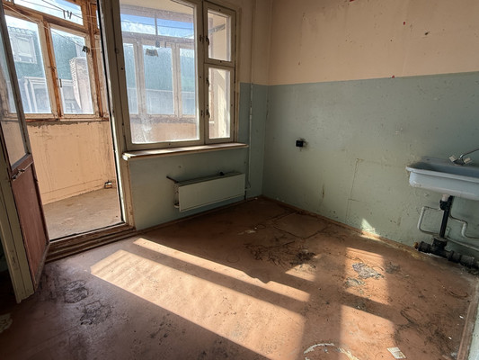 Продам однокомнатную (1-комн.) квартиру, Алупкинское ш, 24, Гаспра пгт