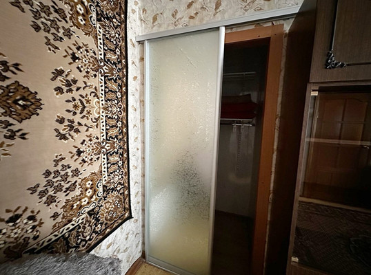 Продам двухкомнатную (2-комн.) квартиру, 7, Мещерское п