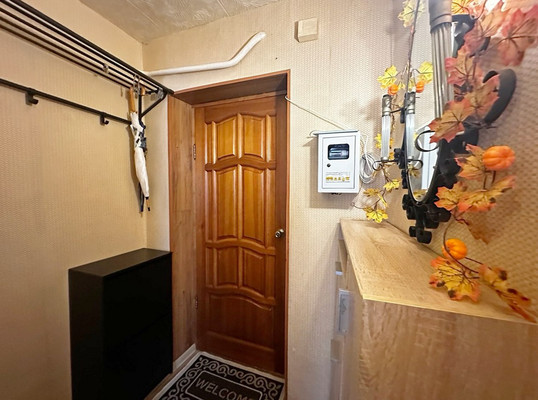 Продам двухкомнатную (2-комн.) квартиру, 7, Мещерское п