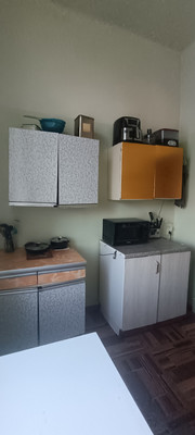 Продам комнату в 4-комн. квартире, Детскосельская ул, 11, Павловск г