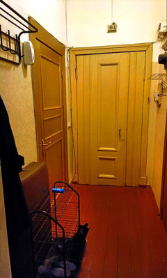 Продам комнату в 4-комн. квартире, Детскосельская ул, 11, Павловск г