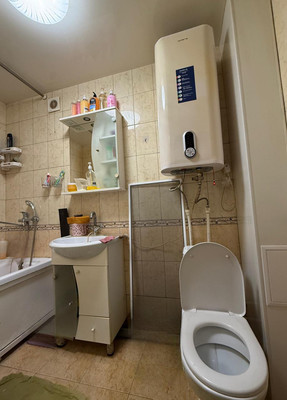 Продам двухкомнатную (2-комн.) квартиру, Юбилейная ул, 1А, Находка г