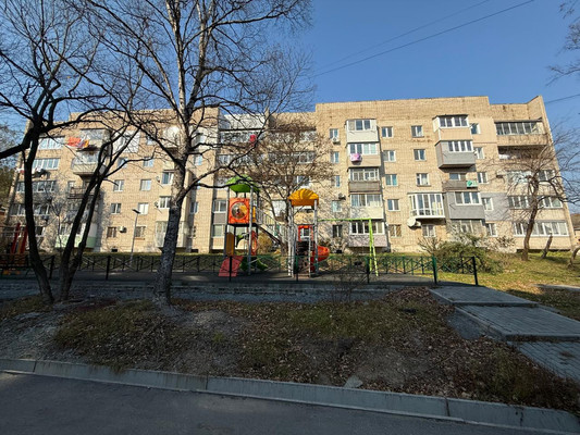 Продам двухкомнатную (2-комн.) квартиру, Юбилейная ул, 1А, Находка г