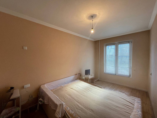 Продам многокомнатную квартиру, Ашурова ул, 4, Нальчик г