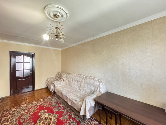 Продам двухкомнатную (2-комн.) квартиру, 2 Таманской Дивизии ул, 468, Нальчик г