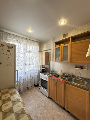 Продам двухкомнатную (2-комн.) квартиру, 2 Таманской Дивизии ул, 468, Нальчик г