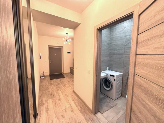 Продам двухкомнатную (2-комн.) квартиру, Авиаторов ул, 4г, Красноярск г