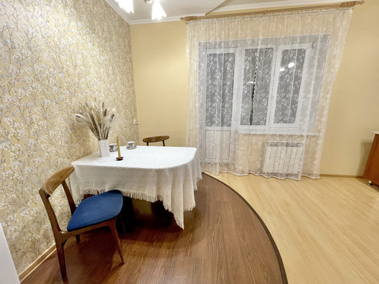 Продам двухкомнатную (2-комн.) квартиру, Красноармейская ул, 26, Ханты-Мансийск г