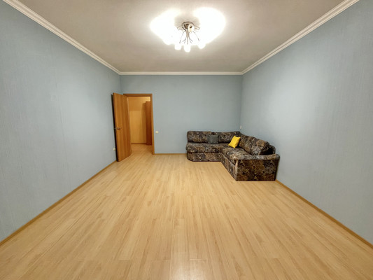 Продам двухкомнатную (2-комн.) квартиру, Красноармейская ул, 26, Ханты-Мансийск г