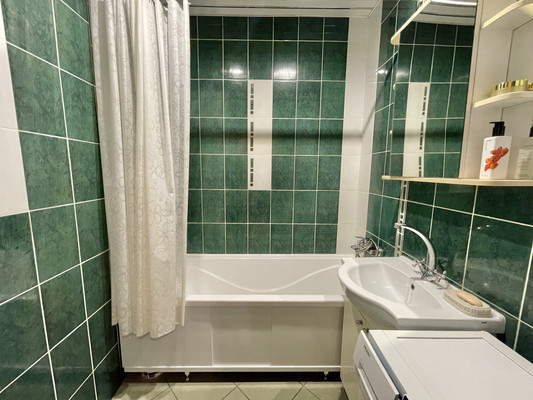 Продам двухкомнатную (2-комн.) квартиру, Красноармейская ул, 26, Ханты-Мансийск г