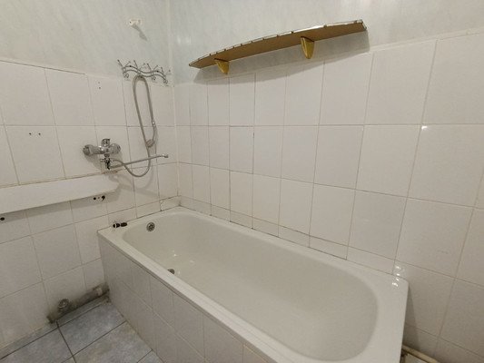 Продам однокомнатную (1-комн.) квартиру, Собянина ул, 5, Ханты-Мансийск г