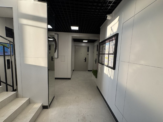 Продам двухкомнатную (2-комн.) квартиру, Азата Аббасова ул, 16, Казань г