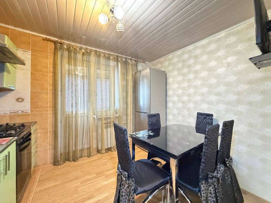 Продам двухкомнатную (2-комн.) квартиру, Мусова ул, 31ка, Нальчик г