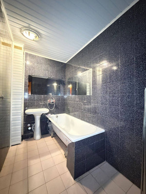 Продам двухкомнатную (2-комн.) квартиру, Мусова ул, 31ка, Нальчик г