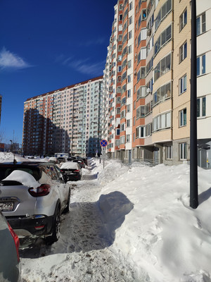 Продам двухкомнатную (2-комн.) квартиру, Авиаторов ул, 5, Москва г