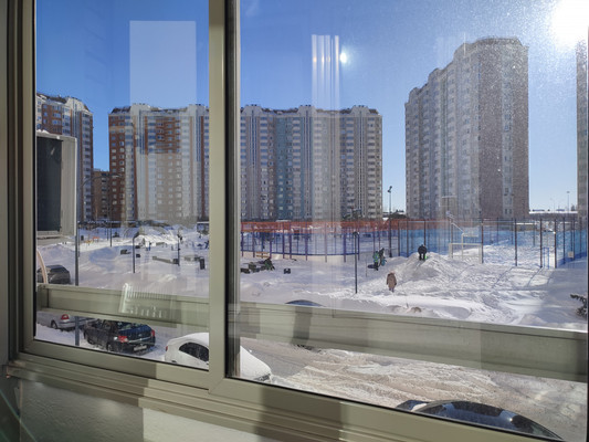 Продам двухкомнатную (2-комн.) квартиру, Авиаторов ул, 5, Москва г