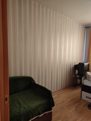 Продам двухкомнатную (2-комн.) квартиру, Авиаторов ул, 5, Москва г