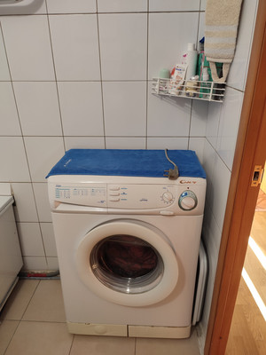 Продам двухкомнатную (2-комн.) квартиру, Авиаторов ул, 5, Москва г