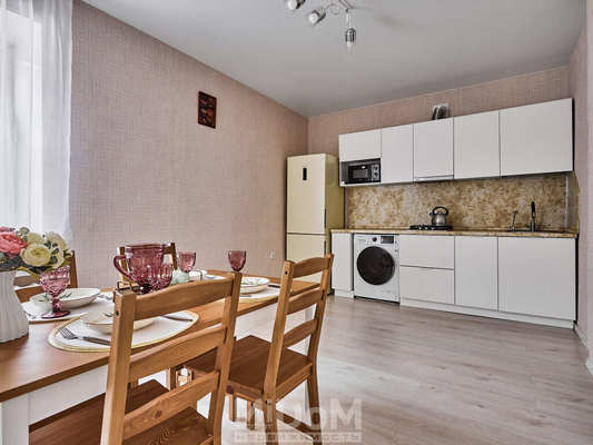 Продам двухкомнатную (2-комн.) квартиру, Фурштатская ул, 18, Санкт-Петербург г