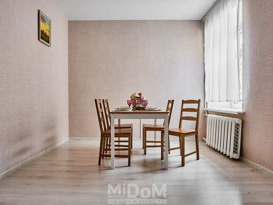 Продам двухкомнатную (2-комн.) квартиру, Фурштатская ул, 18, Санкт-Петербург г