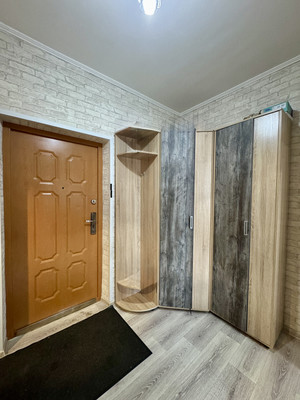 Продам однокомнатную (1-комн.) квартиру, Энгельса ул, 26, Ханты-Мансийск г