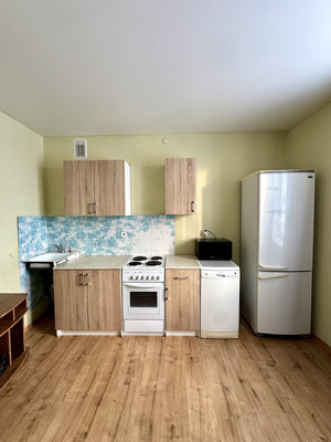 Продам однокомнатную (1-комн.) квартиру, Заводская ул, 5, Ханты-Мансийск г