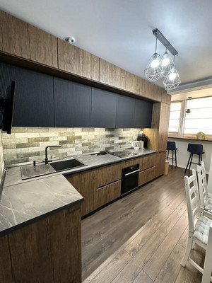 Продам трехкомнатную (3-комн.) квартиру, Героев-Разведчиков ул, 48, Краснодар г