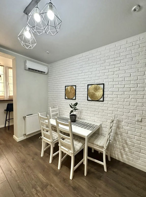 Продам трехкомнатную (3-комн.) квартиру, Героев-Разведчиков ул, 48, Краснодар г